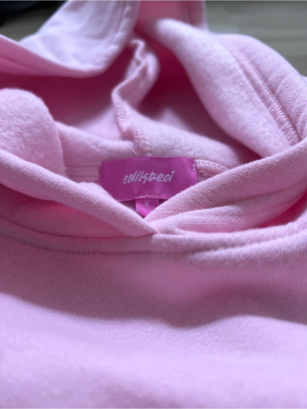 EDIKTED “MAJOR LOVE” Pink Hoodie — Size Small - Picture 9 of 14